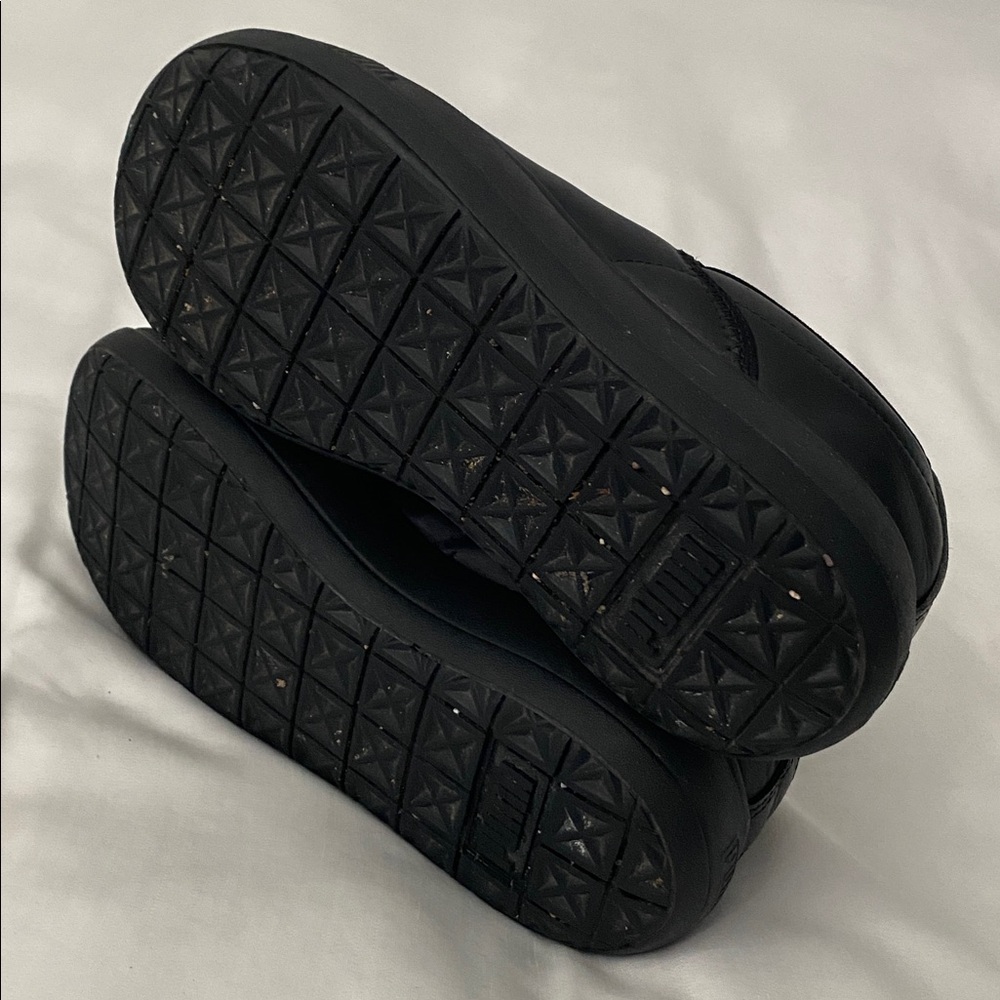 Puma Mayu Black Leather Puffy Slip On Sneakers Size 8 Women’s - Picture 12 of 14